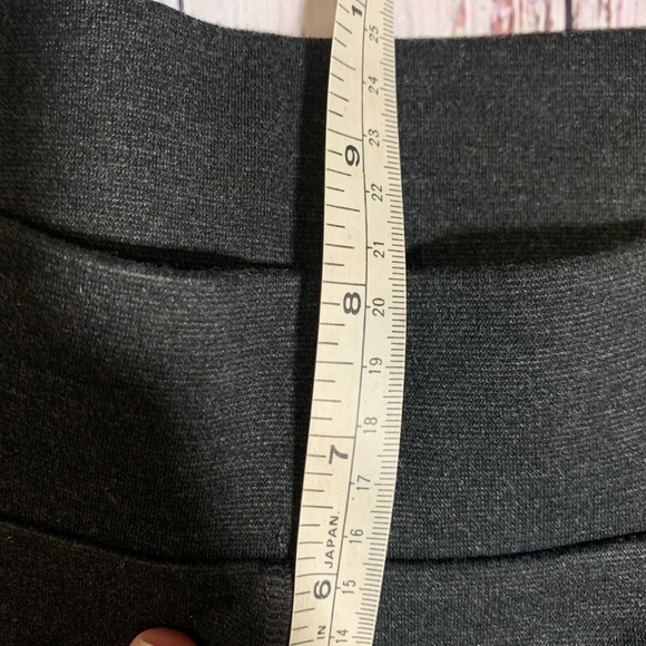 Michael Kors dark gray pull on leggings. Size S. - Picture 7 of 8